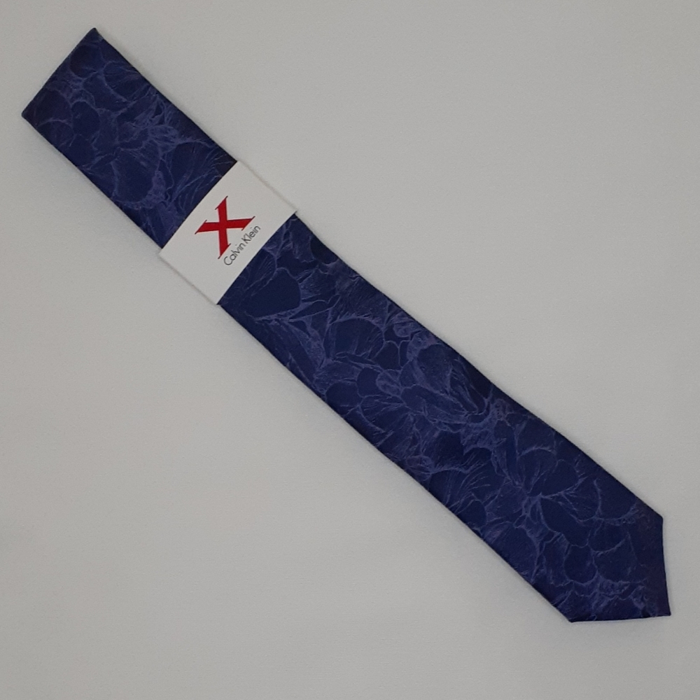 Calvin Klein "X" Silk Slim Tie - Lavender